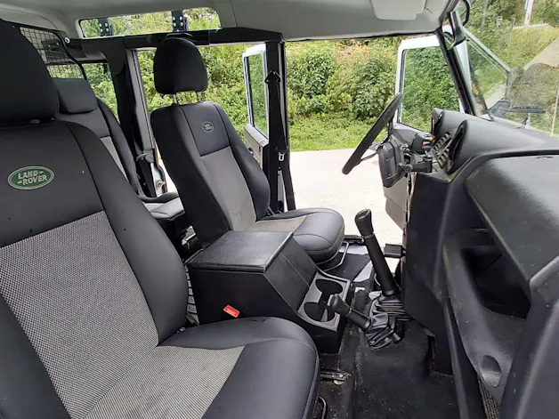 Land Rover Defender 110 2.4 Tdi SW