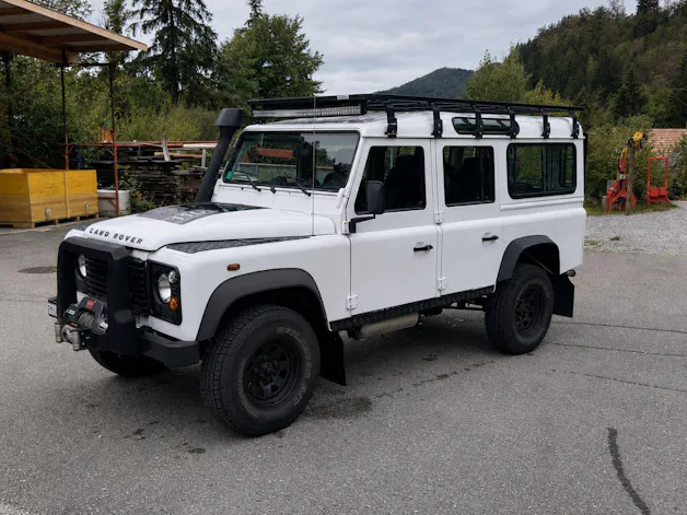 Land Rover Defender 110 2.4 Tdi SW
