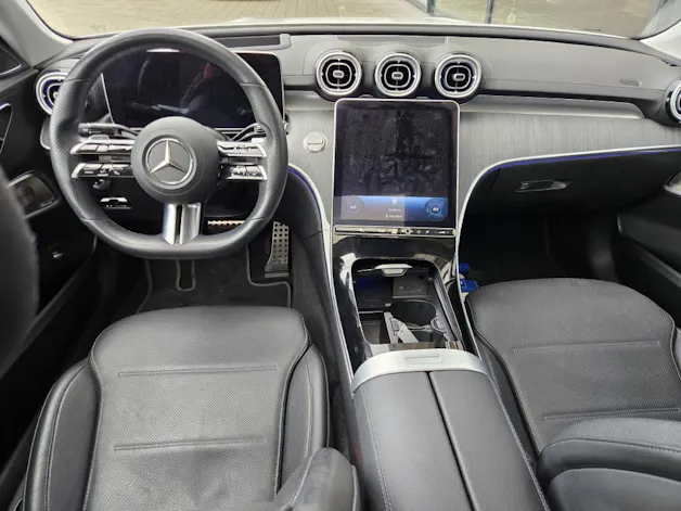 MERCEDES-BENZ C 200 4Matic AMG Line