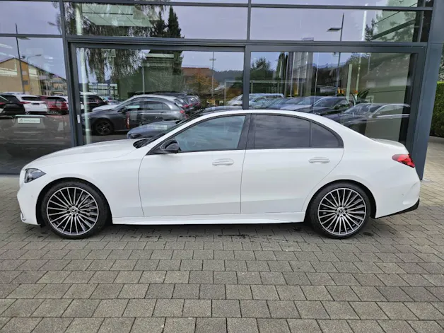 MERCEDES-BENZ C 200 4Matic AMG Line