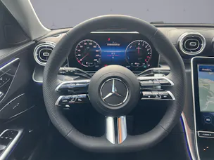 MERCEDES-BENZ C 300 de AMG Line 4matic Kombi