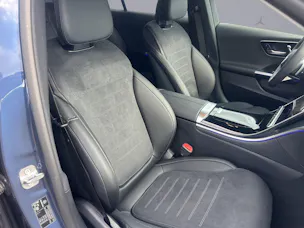 MERCEDES-BENZ C 300 de AMG Line 4matic Kombi