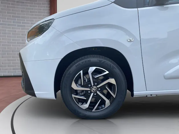 Toyota Proace City Verso L2 1.5 HDi 130 Trend