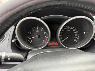MAZDA 5 2.0 DISI Exclusive