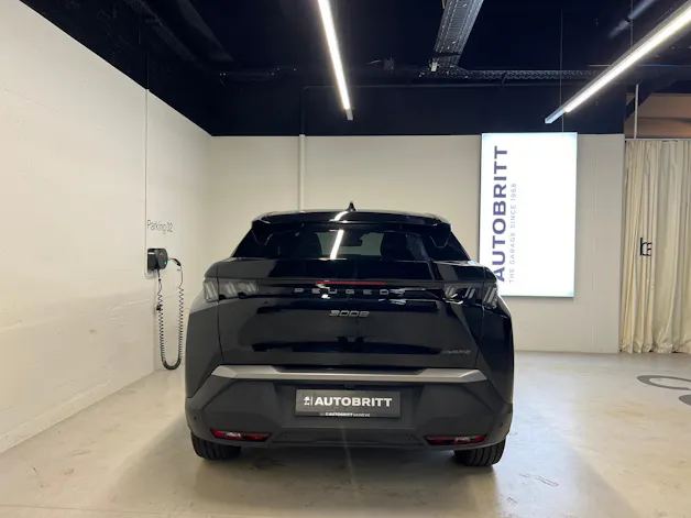 PEUGEOT 3008 1.2 Hybrid Allure