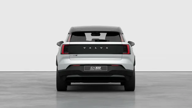 VOLVO EX30 CC P8 Ultra AWD