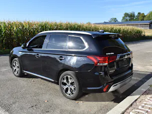Mitsubishi Outlander 2.4 PHEV Diamond S-Edition 4WD Automatic