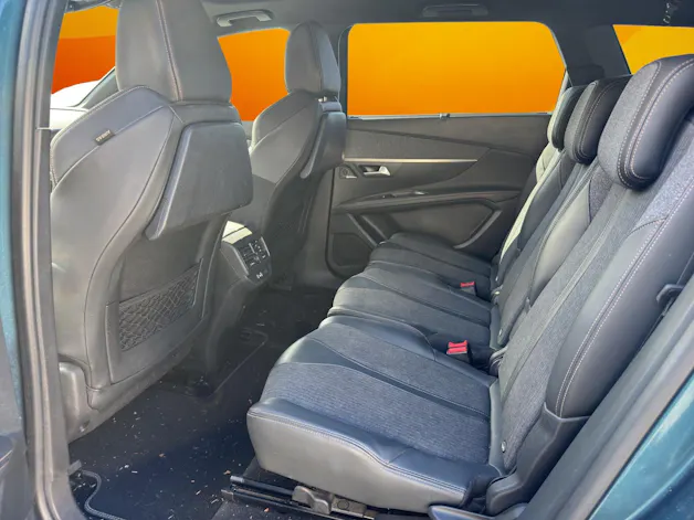 PEUGEOT 5008 1.6 Pure Tech GT LineEAT8