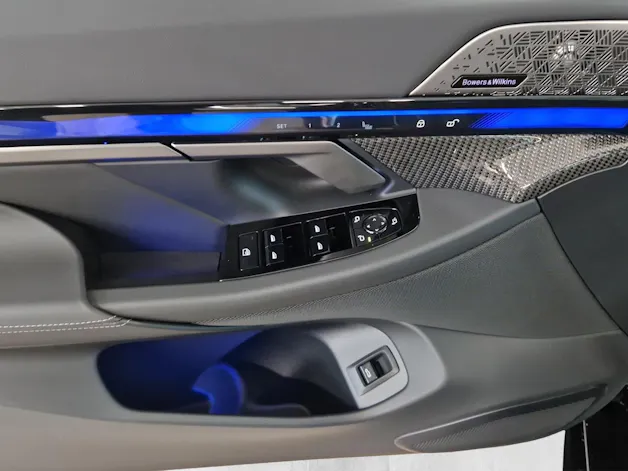 BMW M5 xDrive Touring