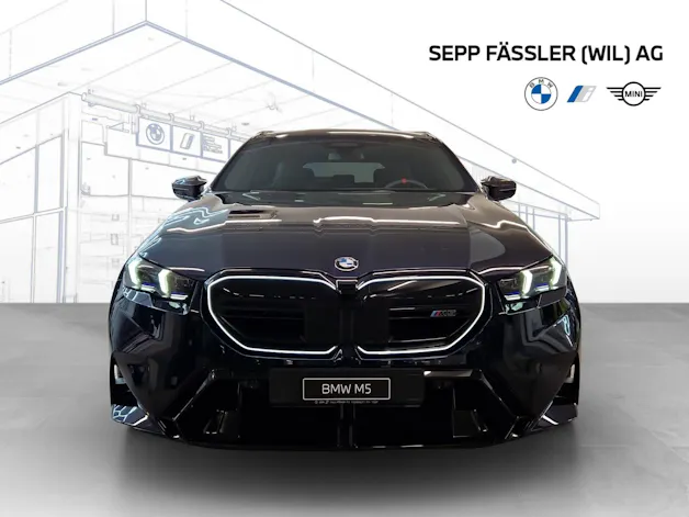 BMW M5 xDrive Touring