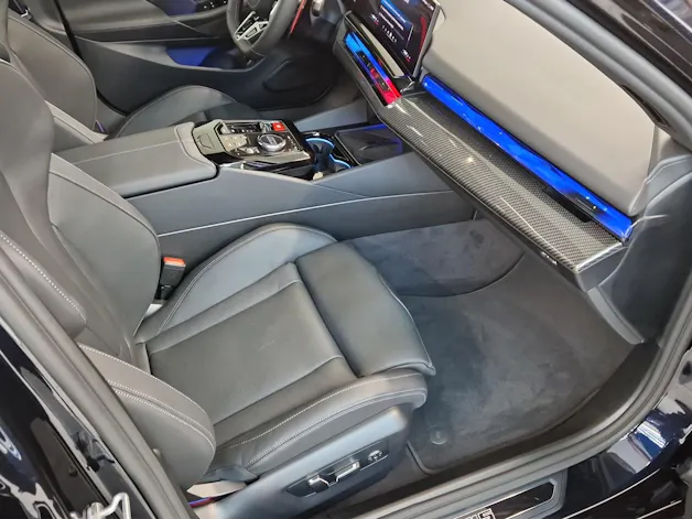 BMW M5 xDrive Touring