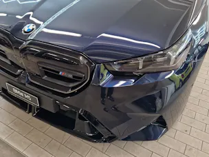 BMW M5 xDrive Touring