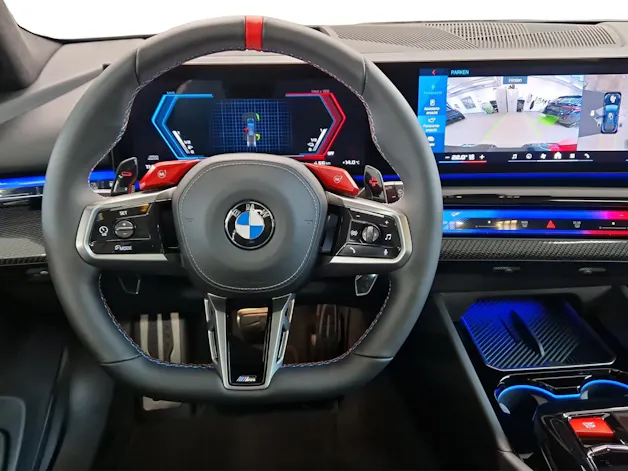 BMW M5 xDrive Touring