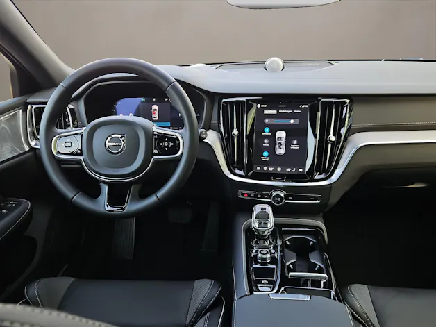 VOLVO V60 2.0 T6 TE Ultra Dark eAWD