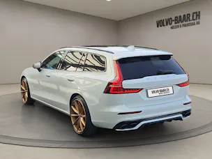 VOLVO V60 2.0 T6 TE Ultra Dark eAWD
