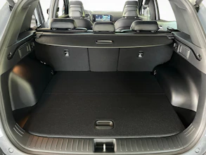 https://vehicle.imgix.net/4453618/9b66f347-80d8-42cc-9310-22f784354cc1.jpg