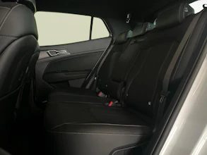 https://vehicle.imgix.net/4453621/38a2b465-396b-4810-ad83-8c9192b326b9.jpg
