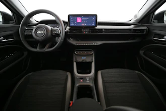 https://vehicle.imgix.net/4453637/9a77cd77-c042-4711-ae50-2d5e2bb7d161.jpg