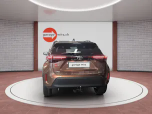 Toyota Yaris Cross 1.5 VVT-i HSD Premium AWD-i inkl. AHK Zuglast 1350 Kg / Stützlast 75 KG