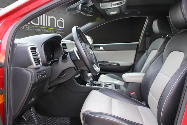 Kia Sportage 2.0 CRDi MHEV Style GT-Line