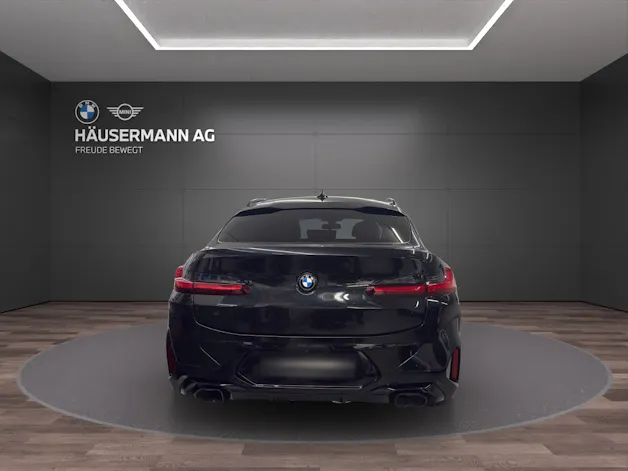 BMW X4 M40i
