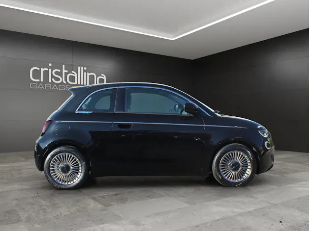 FIAT 500 La Prima