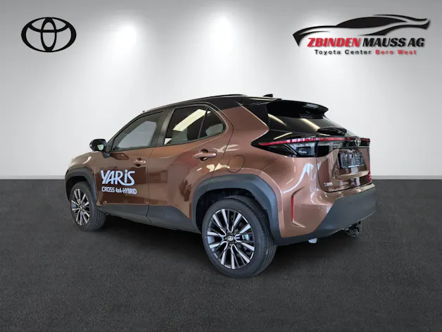 Toyota Yaris Cross 1.5 VVT-i HSD Premium AWD-i inkl. Anhängerkupplung