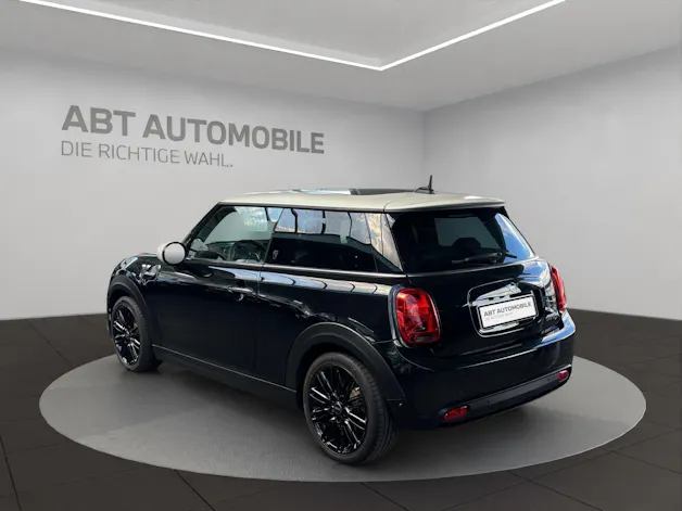 MINI F56 Cooper SE