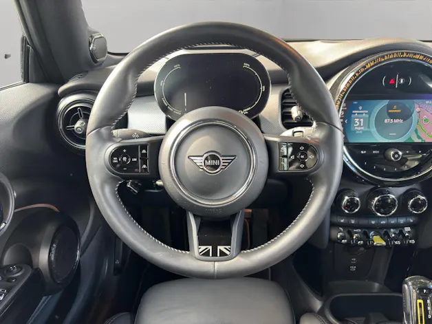 MINI F56 Cooper SE