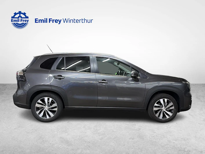 Fahrzeugbild SUZUKI S-CROSS