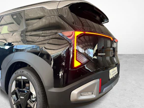 https://vehicle.imgix.net/4453682/31fca9ba-2e5a-4b3a-be5c-bc9a766489d9.jpg