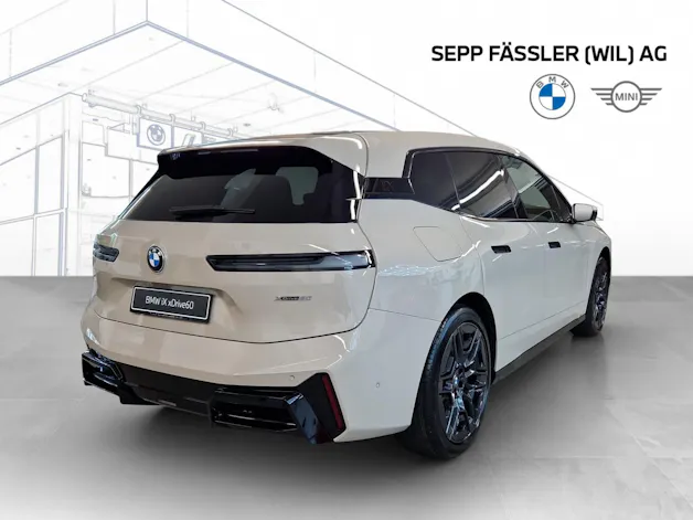 BMW iX xDrive60