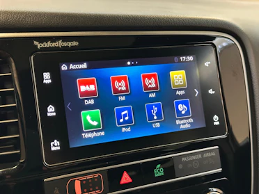 MITSUBISHI OUTLANDER 12
