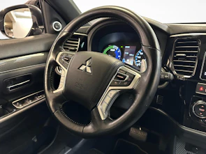image du véhicule MITSUBISHI Outlander 2.4 PHEV Diamond