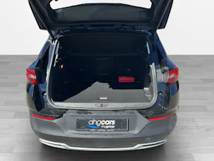 OPEL Grandland X 1.6 T Ultimate