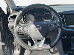 OPEL Grandland X 1.6 T Ultimate