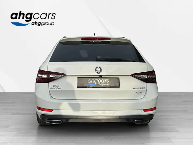 SKODA Superb Combi 2.0 TSI 280 SportLine+ 4x4 DSG