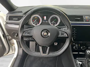 SKODA Superb Combi 2.0 TSI 280 SportLine+ 4x4 DSG
