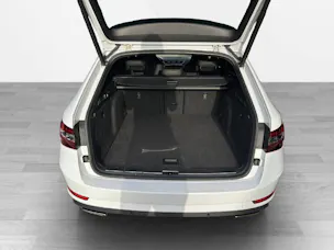 SKODA Superb Combi 2.0 TSI 280 SportLine+ 4x4 DSG