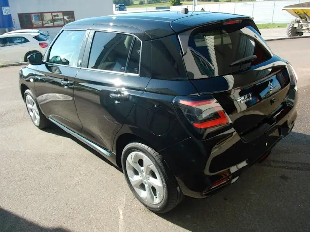 Suzuki Swift 1.2 Piz Sulai Hybrid 4x4