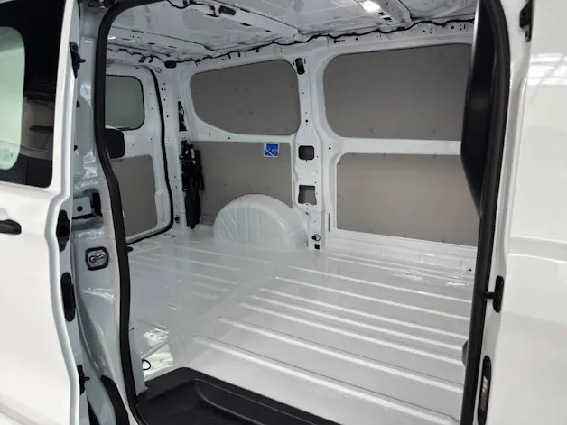 FORD Transit C Van 320 L1 2.5 Duratec 233 Trend PHEV