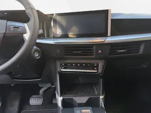 OPEL Frontera 1.2 T HEV Edition