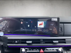 HYUNDAI Santa Fe 1.6 T-GDi HEV Calligraphy Swiss Edition