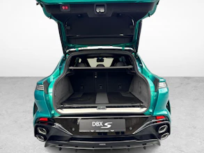 https://vehicle.imgix.net/4453869/9826a85a-32b0-4c65-b221-0e382ccc3460.jpg