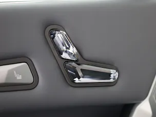 BMW iX xDrive60