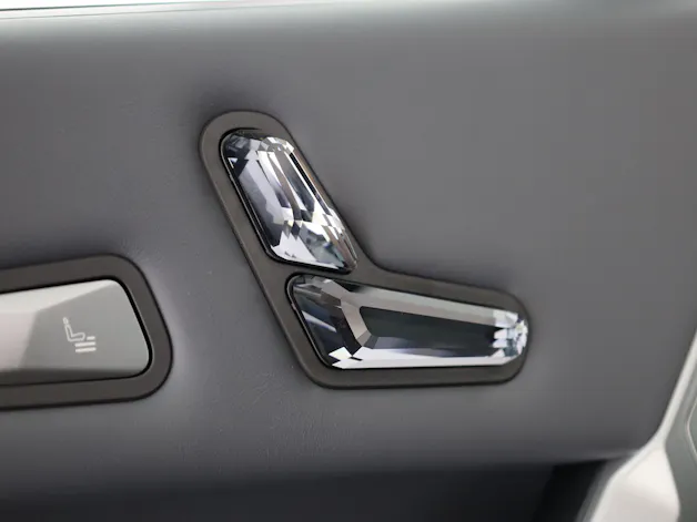 BMW iX xDrive60