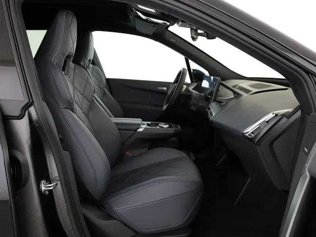 BMW iX xDrive60