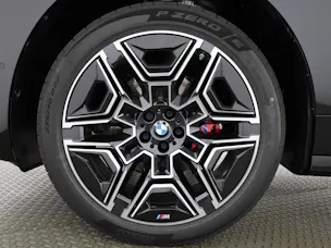 BMW iX xDrive60