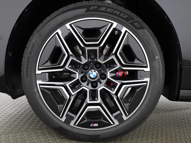 BMW iX xDrive60