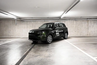 https://vehicle.imgix.net/4453879/043a68cc-861a-4d2f-b210-0f141ede6e64.jpg